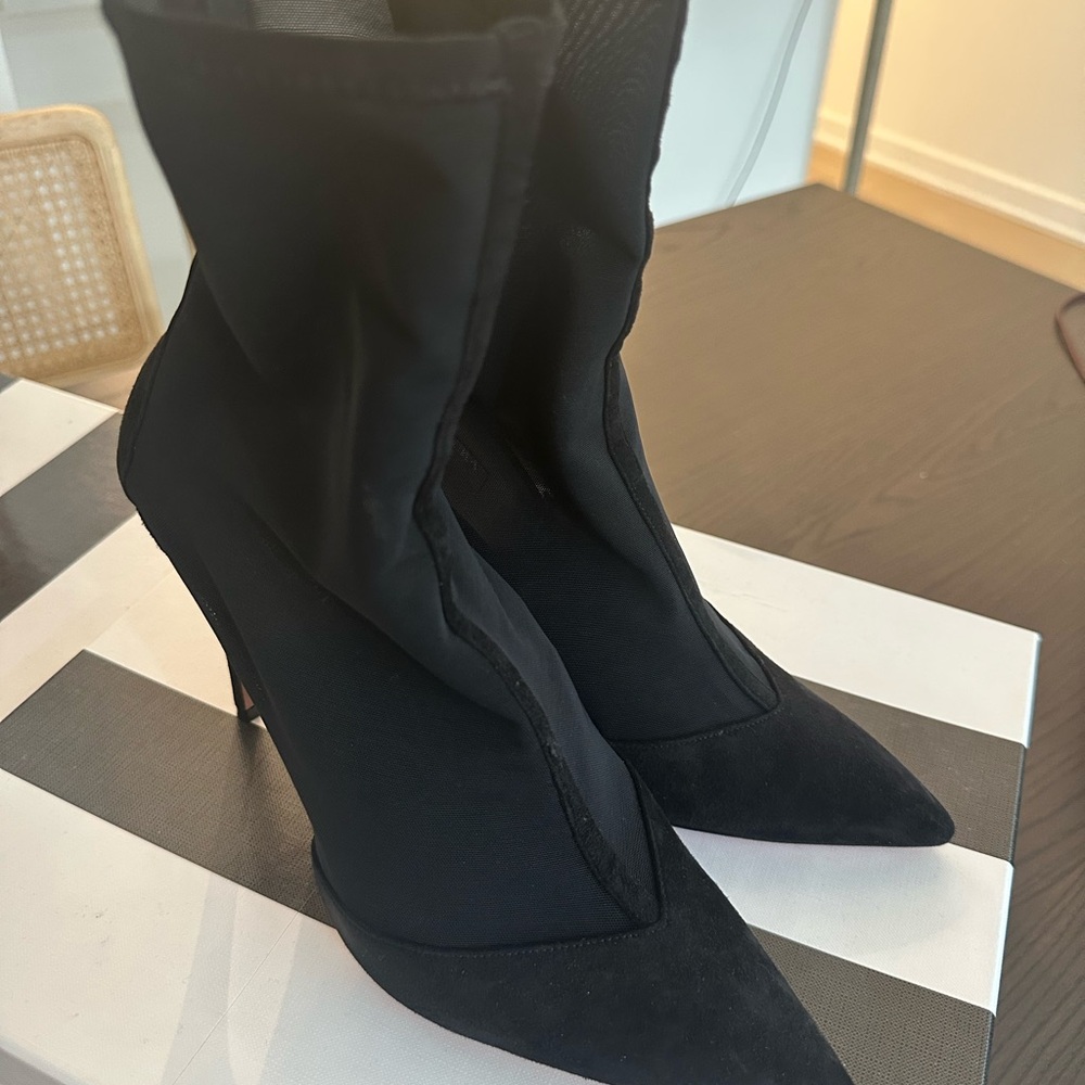 Aquazzura Black Heels Sophisticated Style